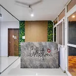 Collection O Hotel Relax Roof